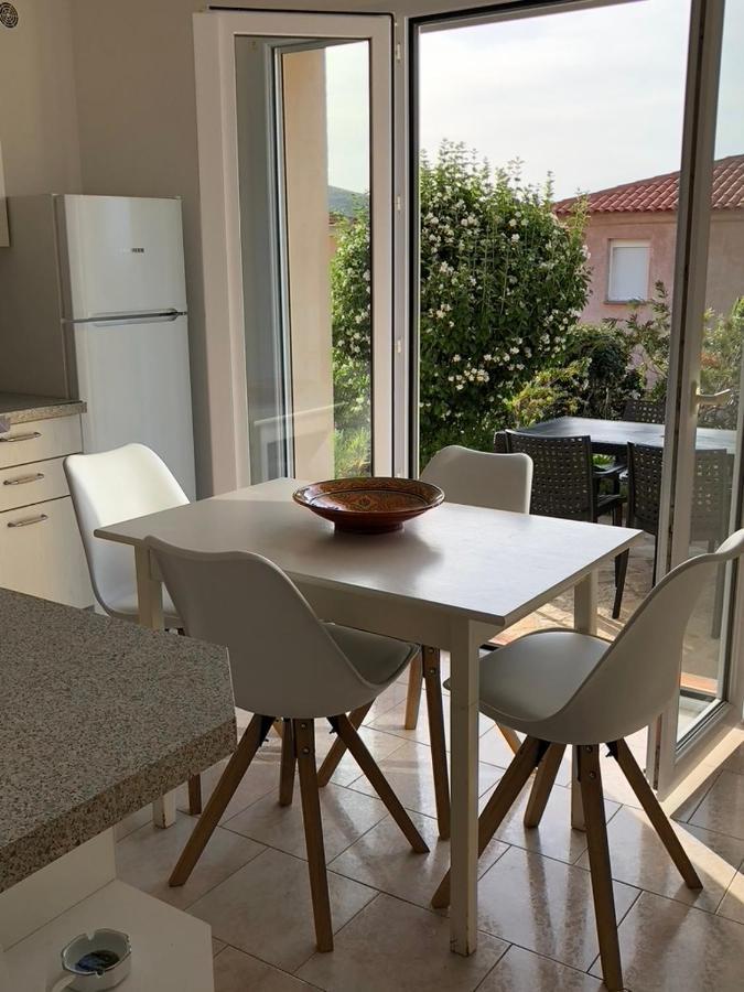 Appartement Rez De Villa LʼÎle-Rousse Exterior foto